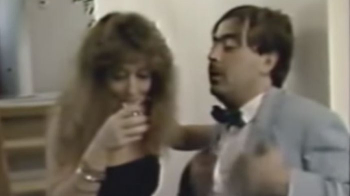 “Das asco, Ernesto”: Viralizan extracto de película del “Che Copete” donde emborracha y abusa de una mujer