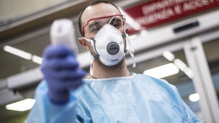 Universidad Católica pidió iniciar cuarentena a estudiantes o personal que haya visitado países con brotes de coronavirus