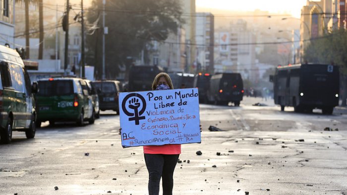 Estudio revela que 23% de las chilenas declaró haber sufrido acoso sexual, mientras que promedio global es de 9%