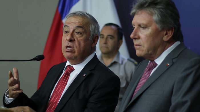 Confirman 13 casos de coronavirus en Chile: Minsal establece colaboración con las FF.AA.