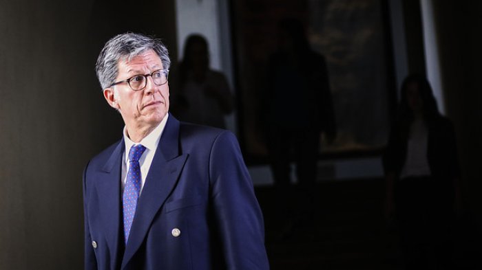 HRW califica golpiza de Carabineros a adulto mayor como un “espectáculo grotesco de brutalidad policial”