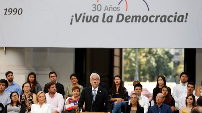 Piñera en acto por los 30 años de democracia: 
