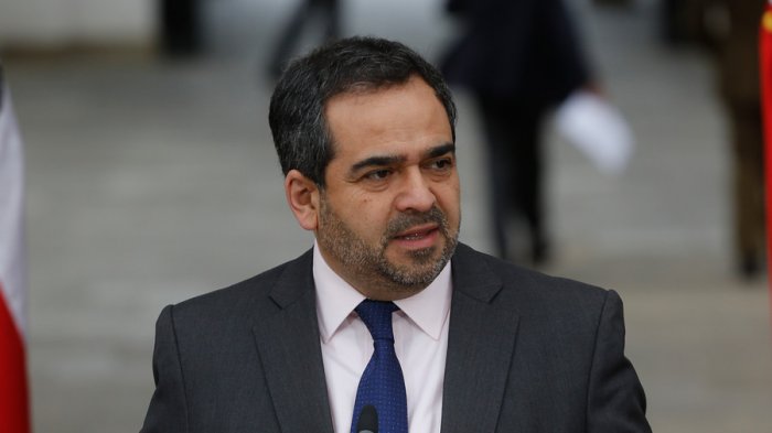 Jaime Quintana propone que presidente Piñera entregue al Congreso parte de sus facultades