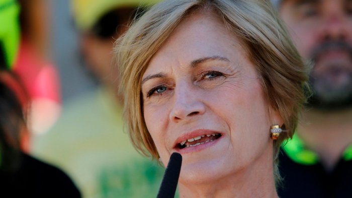 Matthei analiza el cierre de todos los restaurantes en Providencia: “Lo ideal es que sea a nivel nacional”