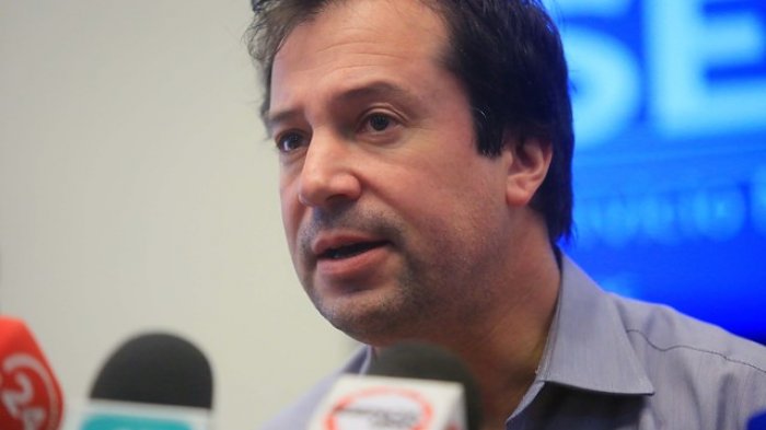 Anuncian cierre de todos los centros comerciales desde este jueves