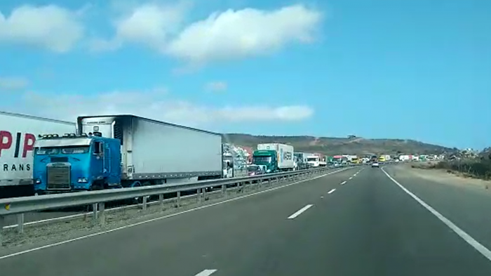 Kilométrico taco fue registrado en la ruta 5 norte tras instalación de Aduana Sanitaria en peaje de Pichidangui