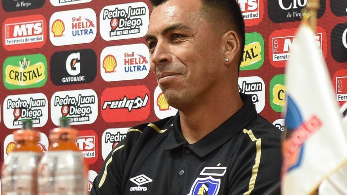 Hay Esteban Efraín para rato: Paredes quiere seguir en Colo Colo hasta 2021