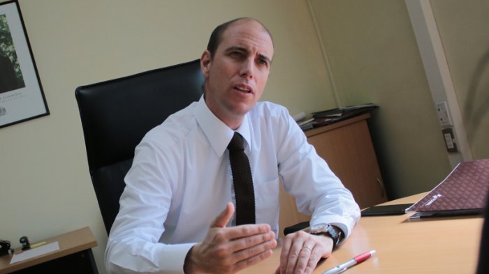 Intendente de Ñuble inicia cuarentena preventa por contacto con contagiado