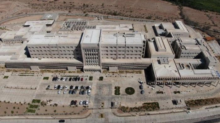 Piñera inauguró nuevo hospital de Ovalle a distancia: Recinto antiguo se prepara para recibir a pacientes con COVID-19