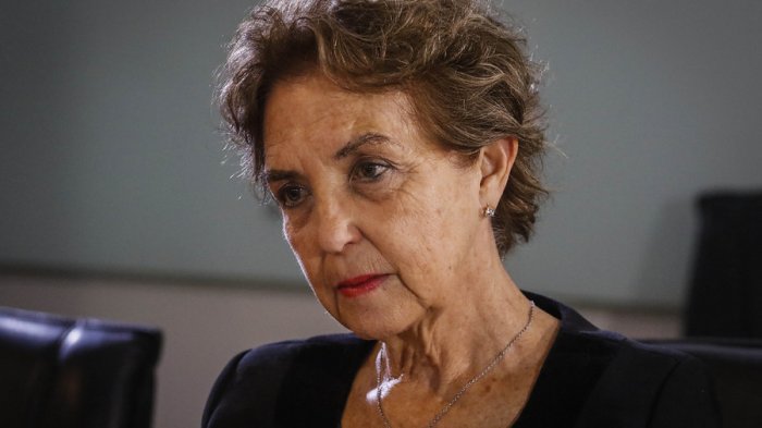 Ministra de Transportes hace mea culpa por aglomeraciones en Metro: 