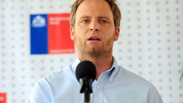 Examen del COVID-19: Arturo Zúñiga explicó que no puede ser gratis porque laboratorios podrían dejar de producirlo