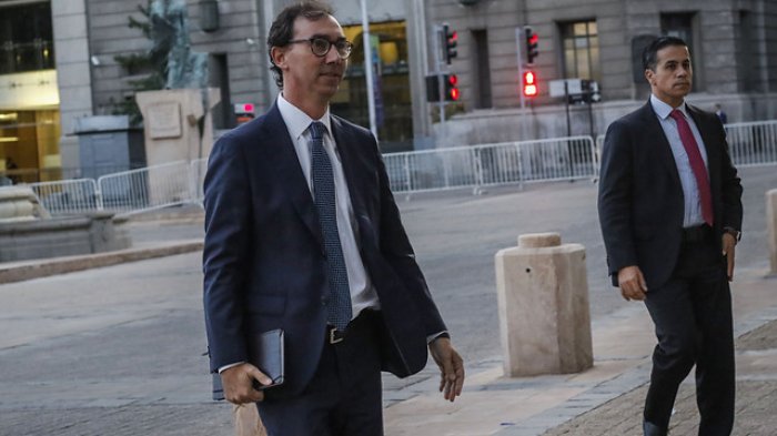 Raúl Figueroa por vacaciones en abril: 