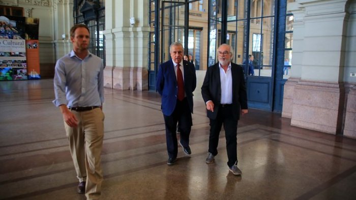 Evalúan usar la Estación Mapocho como hospital de emergencia por COVID-19