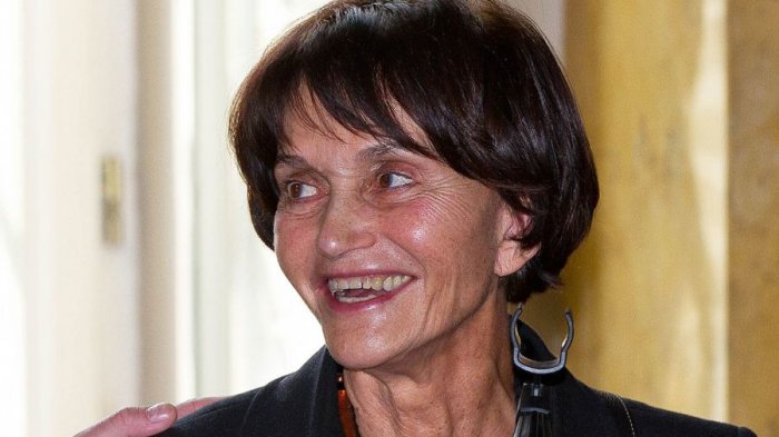 Prima del Rey de España es la primera persona de la realeza en morir a manos del coronavirus