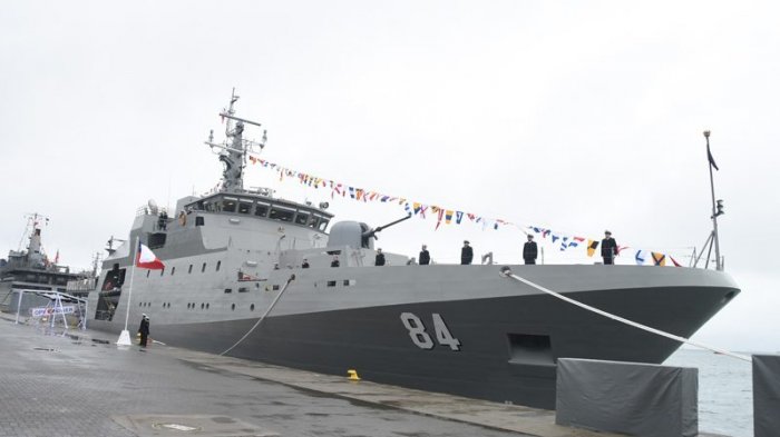 Seis marinos chilenos están contagiados con coronavirus en Australia, según informó la Armada