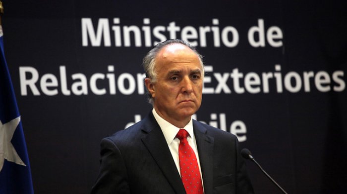 Chilenos varados en el extranjero: Parlamentarios ofician a Cancillería para conocer la situación