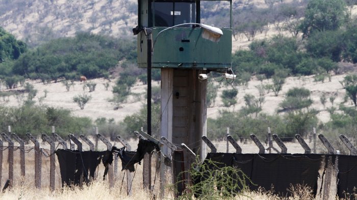 Senadores del oficialismo acuden al TC para que reos de Punta Peuco puedan cumplir condena en sus hogares