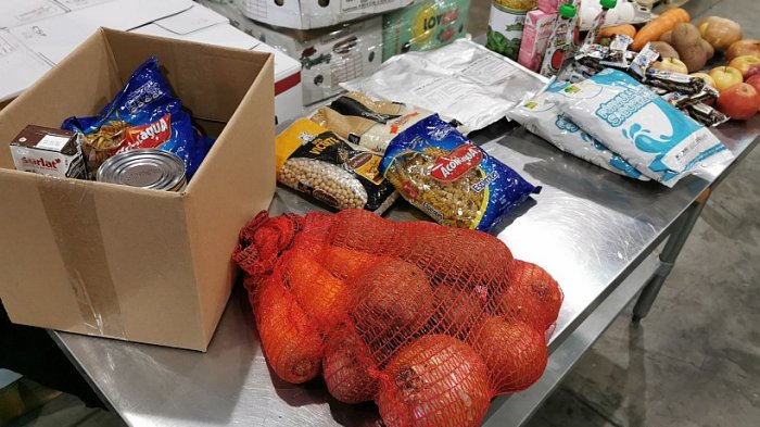 Proveedores de Junaeb denuncian robo de alimentos de las canastas para niños vulnerables