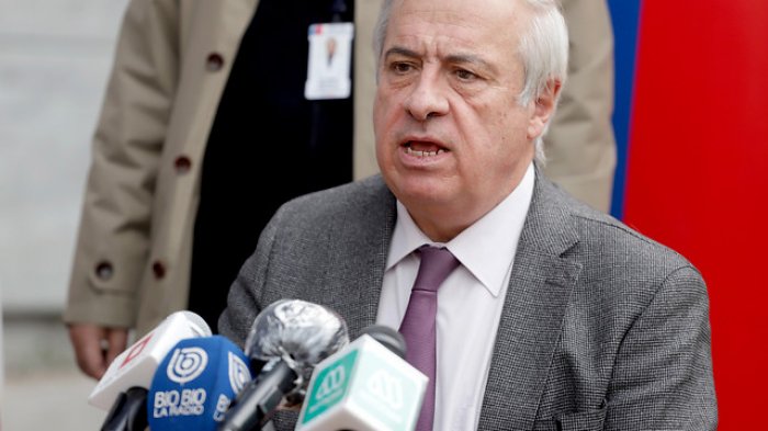 Ministro de Salud asegura que habrán más de 3 mil ventiladores disponibles en peak de COVID-19