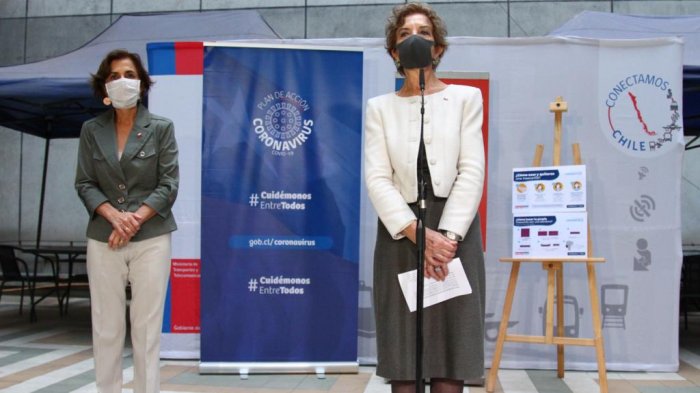 Autoridades reiteran: Usar mascarilla en el transporte es obligatorio en todo Chile