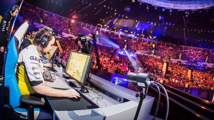 ANFP y CDF organizan torneo de eSports con futbolistas profesionales como protagonistas