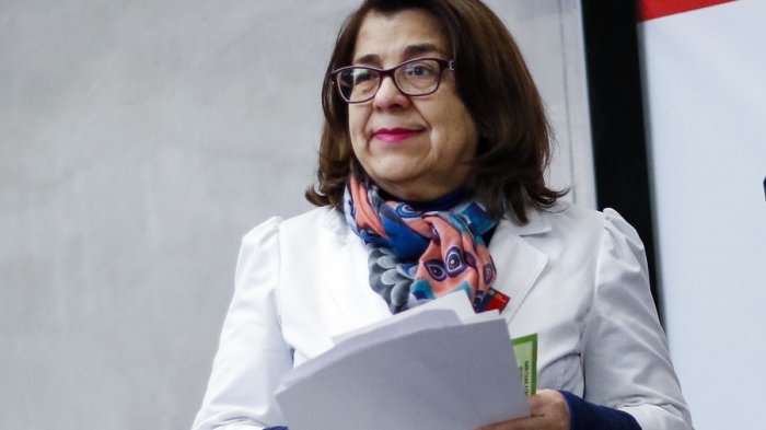 Rosa Oyarce por solicitud de renuncia: 