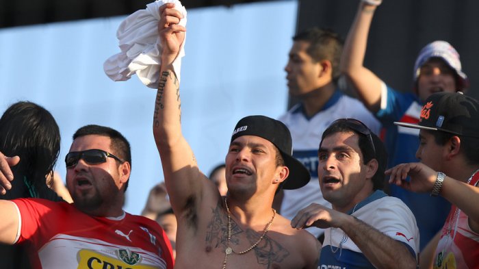 Gary Medel quiere volver a jugar por la UC: “Será más pronto que largo mi regreso a Chile”