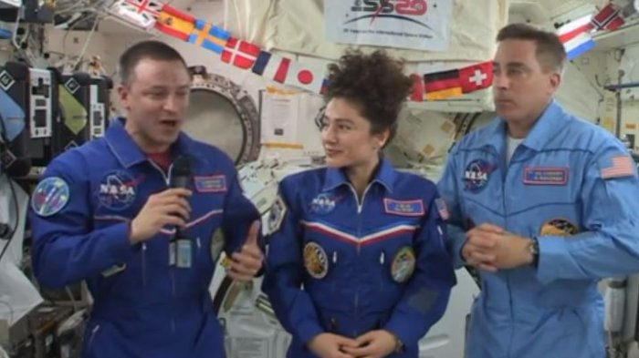 Astronauta volverá a la Tierra después de 7 meses: 