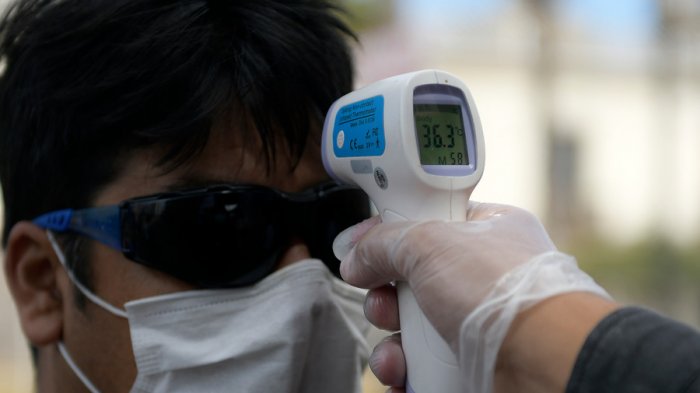 Informe de Espacio Público destaca que “los contagios están creciendo a tasas significativamente menores” en Chile