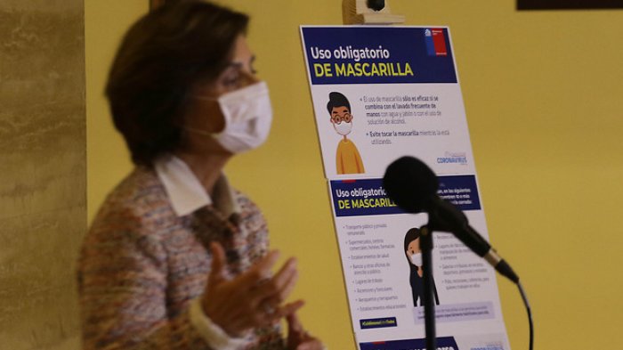 Parte el uso obligatorio de mascarillas en ascensores y espacios con más de 10 personas: Multas alcanzan los $2,5 millones