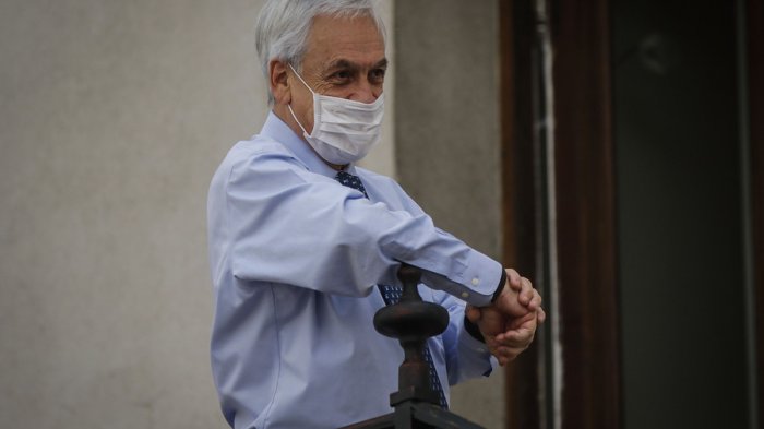 Funcionarios públicos deben retomar paulatinamente el trabajo presencial por instrucción del presidente Piñera