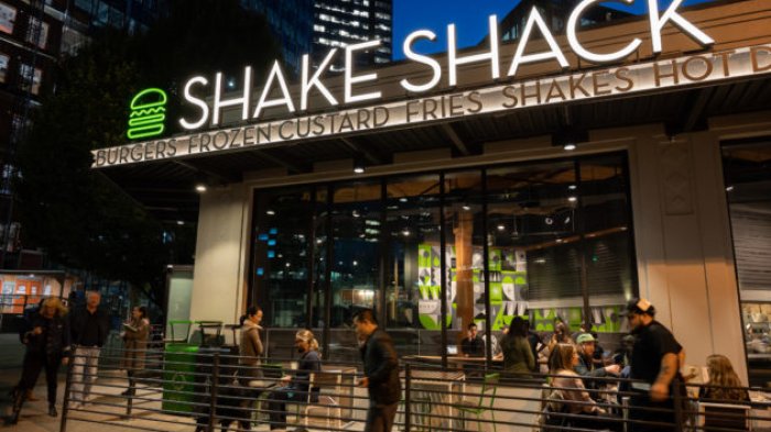 Cadena recibió 10 millones de dólares y los devolvió: Eran de un paquete de ayuda para salvar negocios pequeños