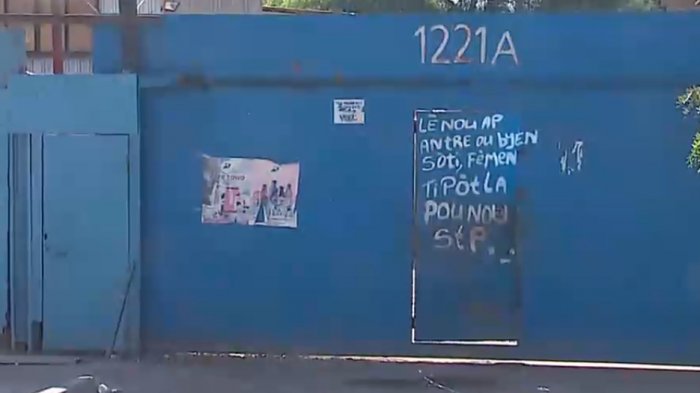 Trasladan a una residencia sanitaria a los 33 ciudadanos haitianos con COVID-19 en Quilicura