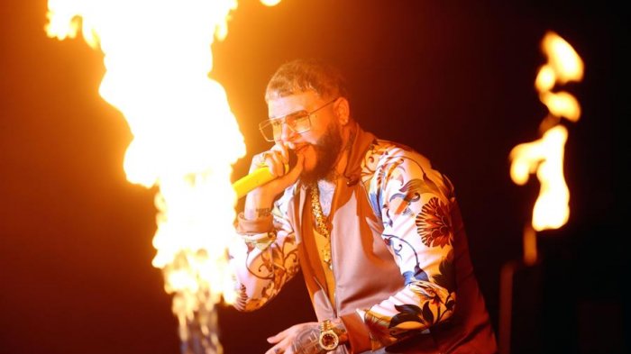 Farruko interpretó versión bolero de 