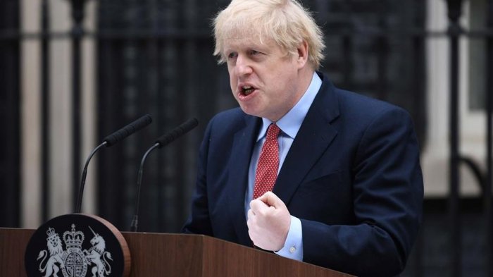 Boris Johnson rechaza relajar restricciones tras recuperarse del COVID-19 y volver a trabajar