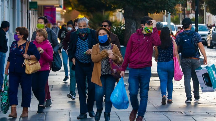 Gráficos interactivos del avance del coronavirus en Chile