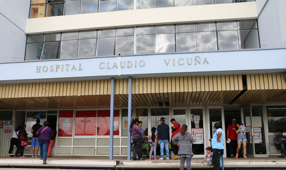 Hospital Claudio Vicuña de San Antonio descarta que su equipo médico haya renunciado a sus labores