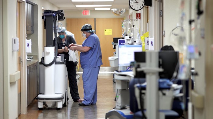 Profesionales venezolanos y chilenos lideran postulaciones al programa para reforzar el sistema de salud