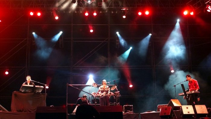 Los Prisioneros publican versión remasterizada de históricos conciertos en el Estadio Nacional