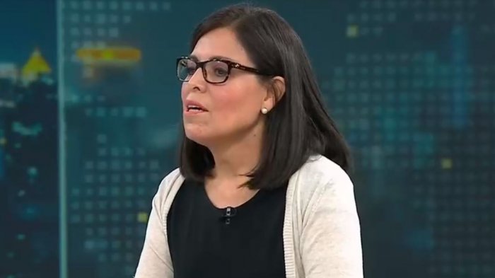 Dra. Saavedra dice que “no podemos relajarnos”: Contagios se están moviendo hacia zona poniente de Santiago