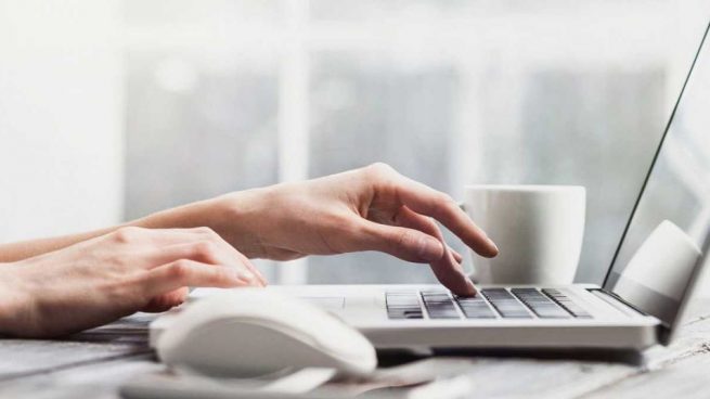 Expertos advierten que la soledad en el teletrabajo podría perjudicar en el desempeño laboral