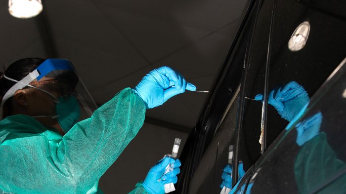 Paciente con COVID-19 fallece: Internos jóvenes acusaron no saber cómo conectar un ventilador mecánico