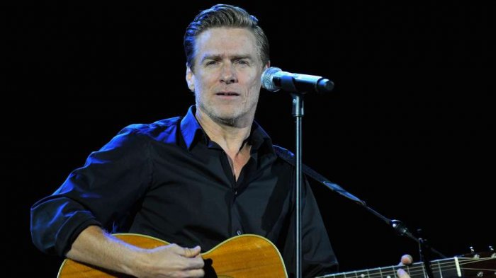 Bryan Adams se disculpa tras críticas por realizar comentarios racistas contra China