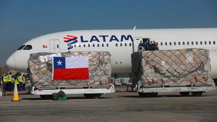 Autoridades reciben 60 nuevos ventiladores dentro de los insumos médicos que llegaron desde China