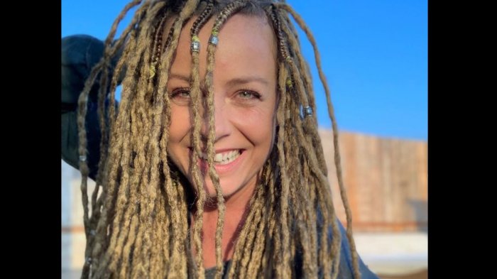 Una mamá con dreadlocks: Claudia Conserva explicó por qué cambió radicalmente su look