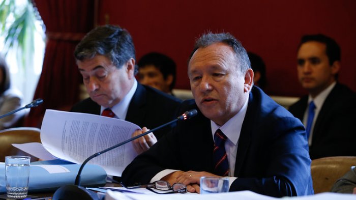 José García Ruminot es el cuarto senador con COVID-19 y ministro Isamit entra en cuarentena preventiva