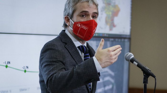 Blumel acusó al FA de 