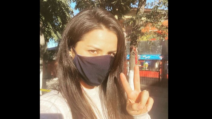 Loreto Aravena y la cuarentena con su hija de 4 años: “He colapsado y no me había pasado eso con la maternidad”