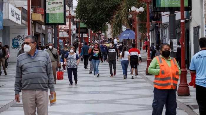 Alcalde de Arica dice que las personas están 