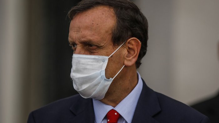 Rector Sánchez y el dilema de la última cama: 